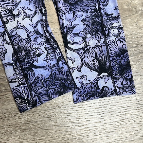 Lululemon Fast and Free High-Rise Crop 19” *7 Pocket Capris Sz 6 - Picture 5 of 11